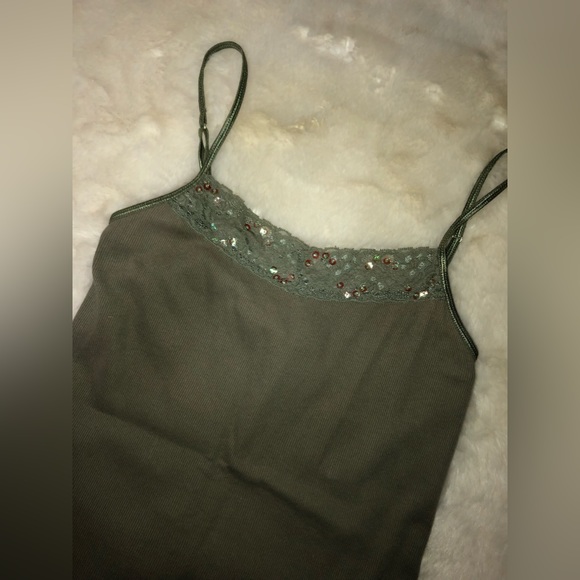 Tank Top - Picture 3 of 4